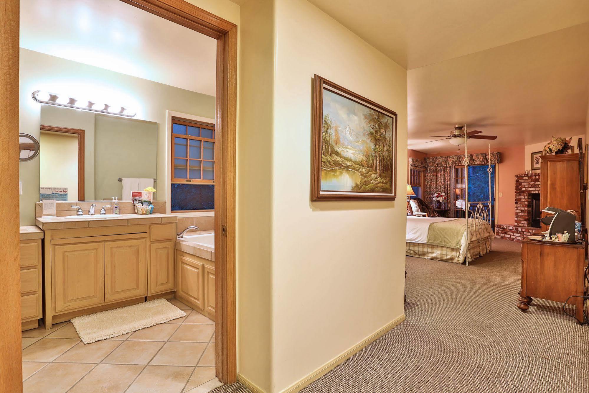 Alpenhorn Bed And Breakfast Big Bear Lake Eksteriør bilde
